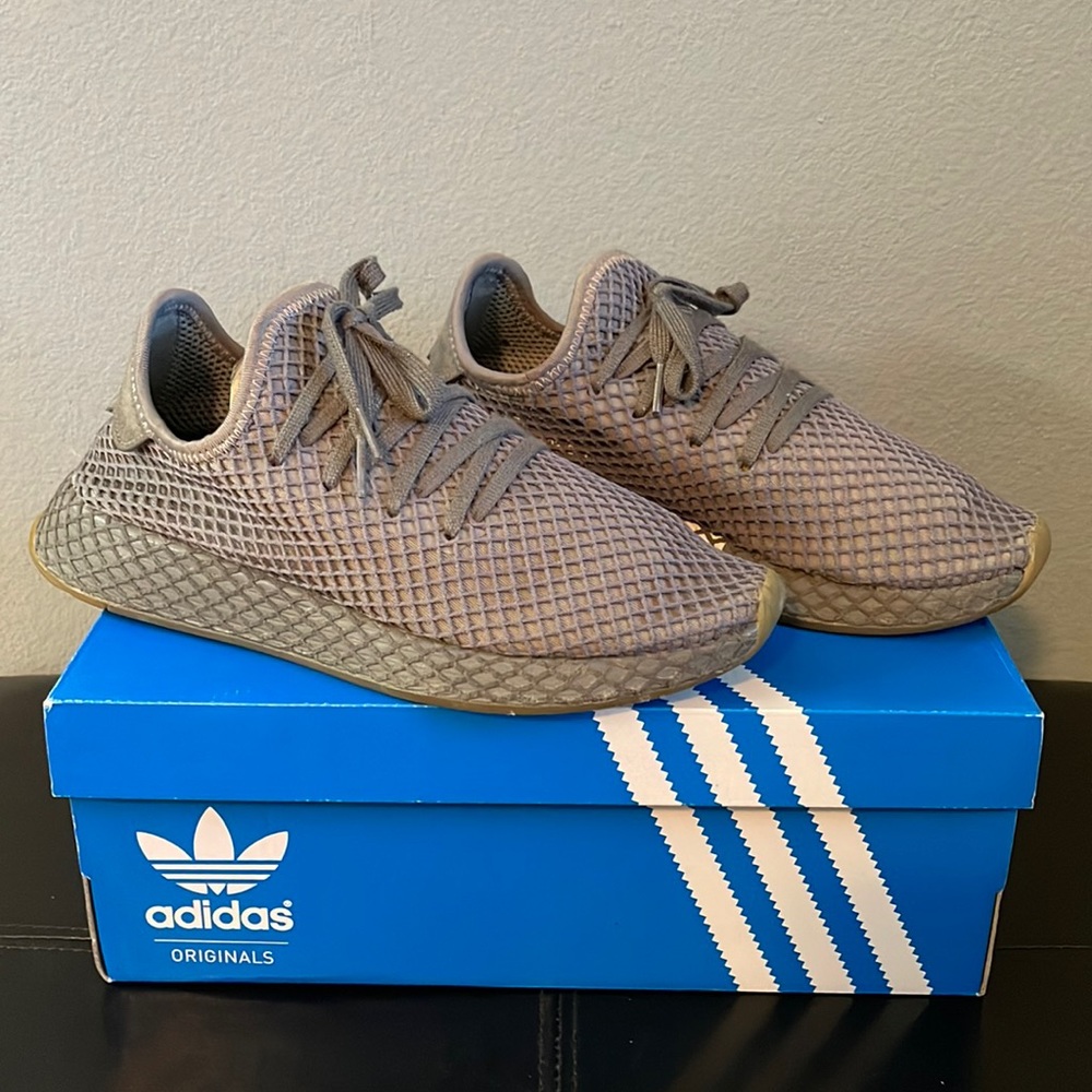 Size 9 Men’s adidas Deerupt Runner Grey Three/Grey Four/Footwear White